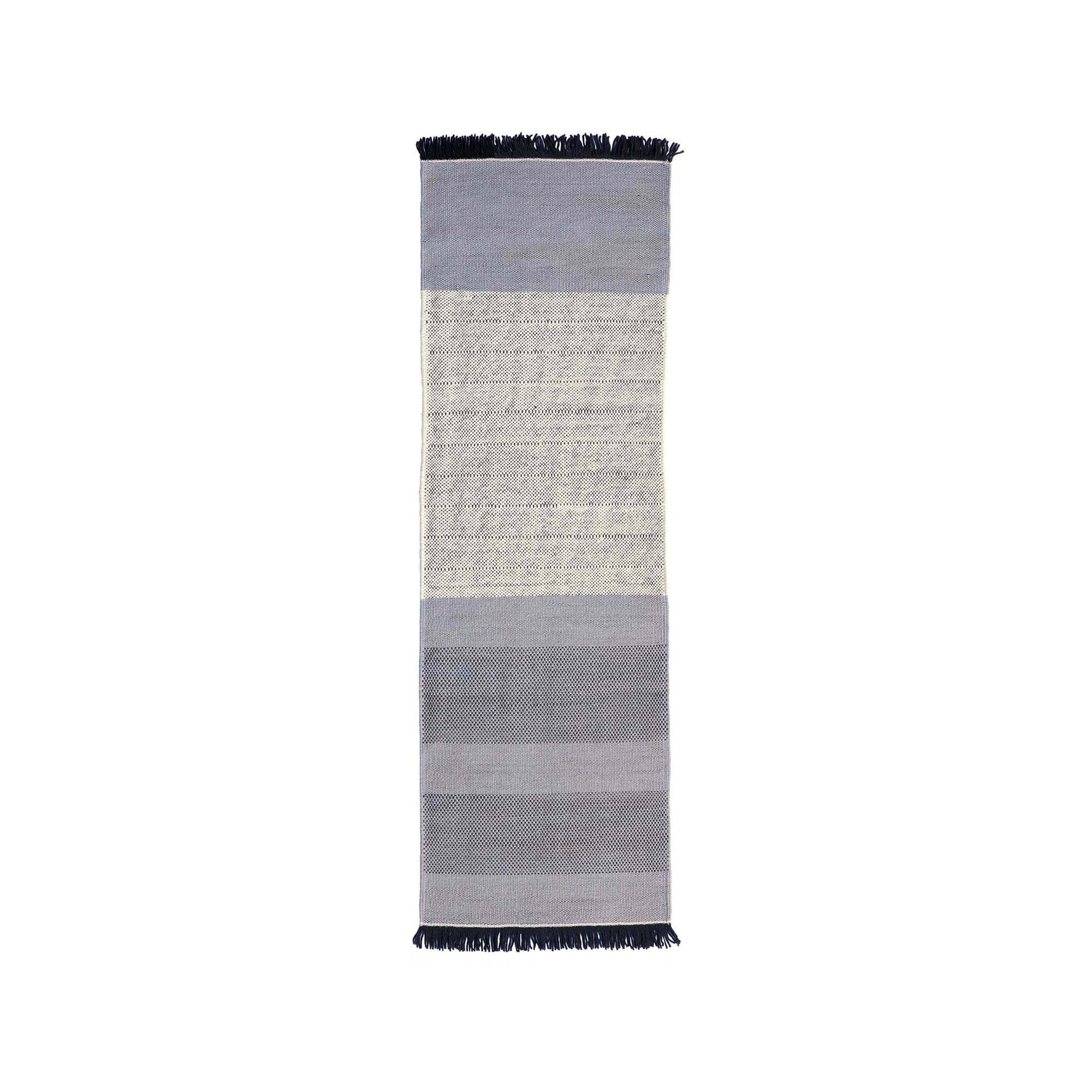 Tres Stripes Rug โ Indoor/Outdoor