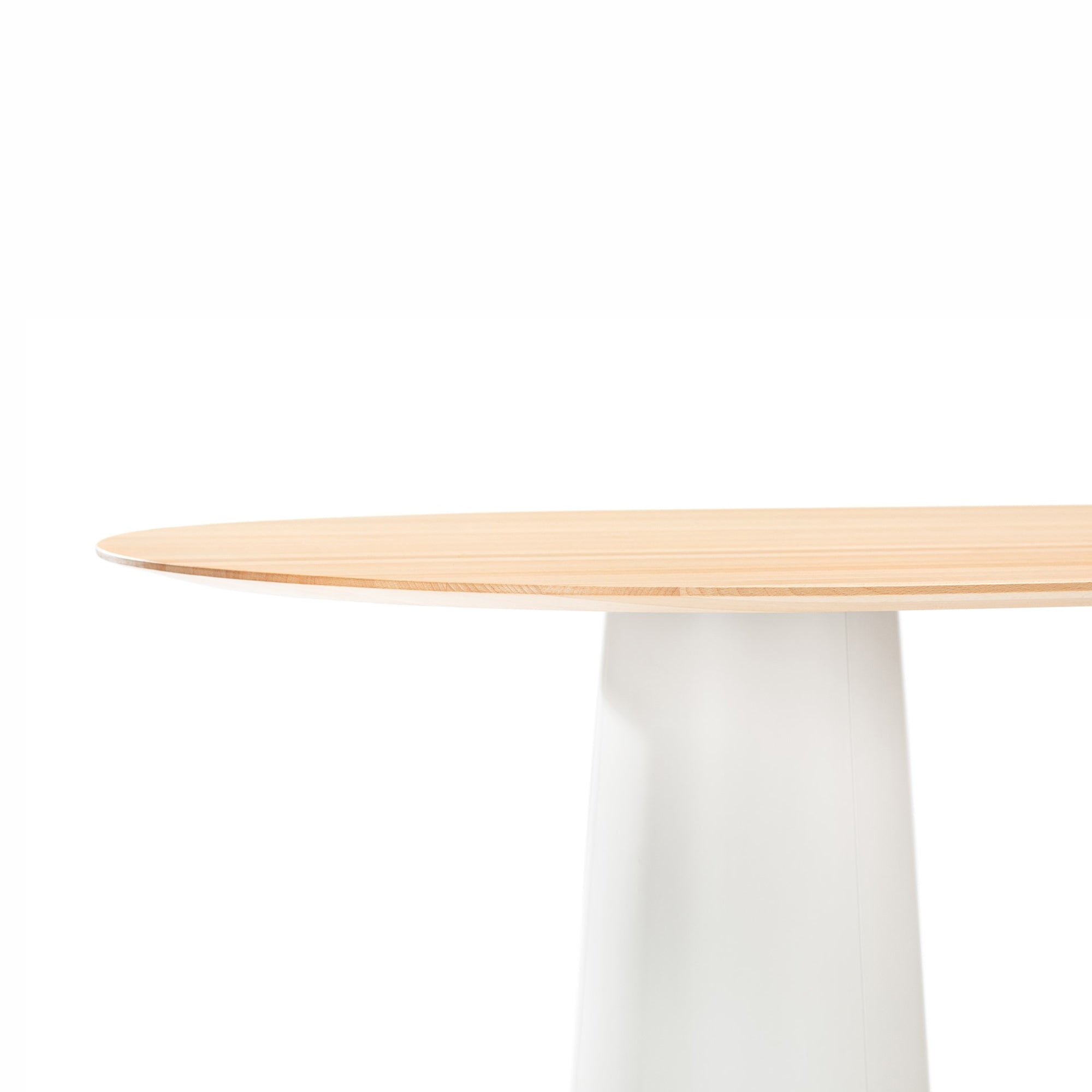 P.O.V. 464 Dining Table