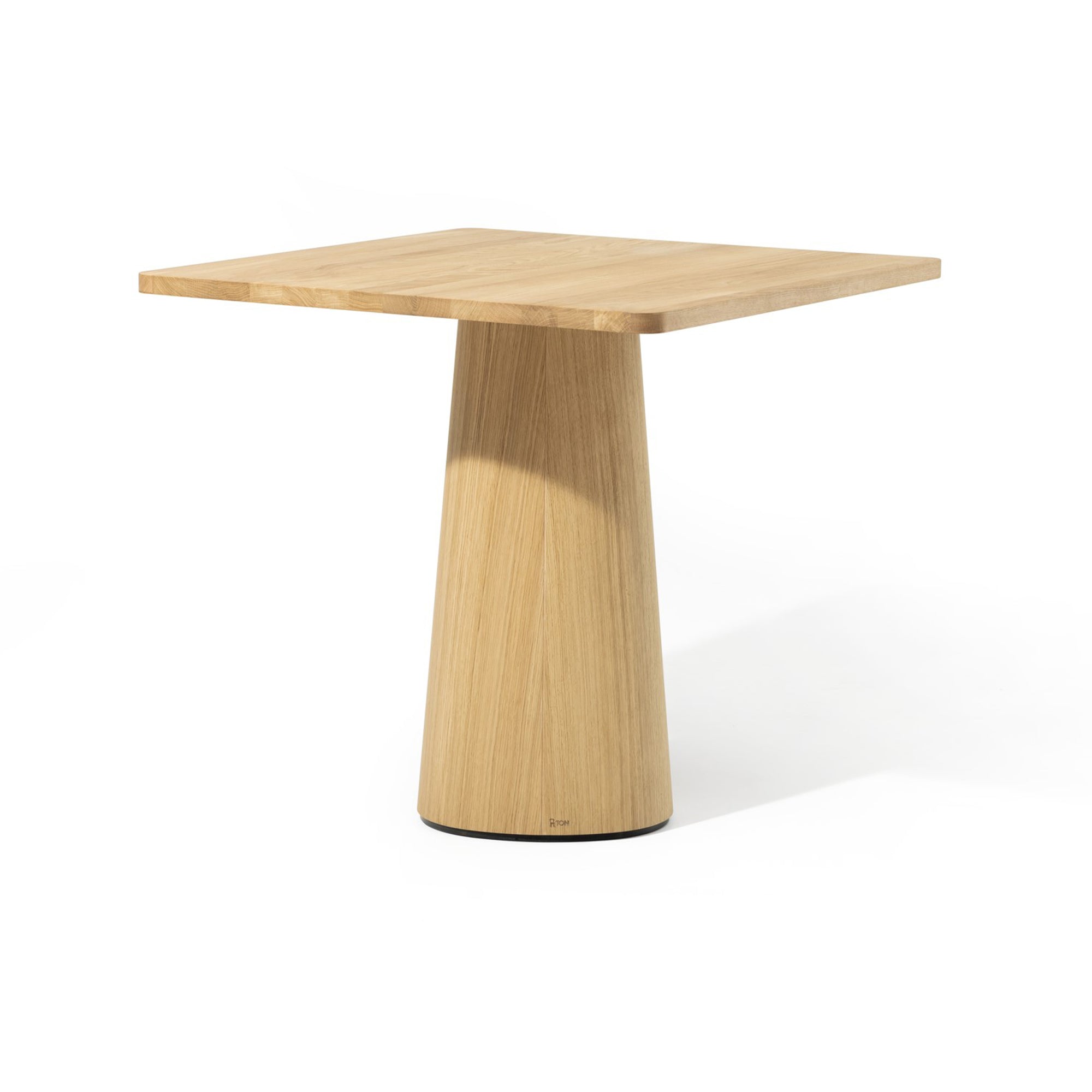 P.O.V. 460 Dining Table