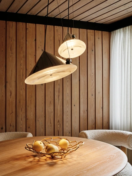 Pose Pendant Lamp
