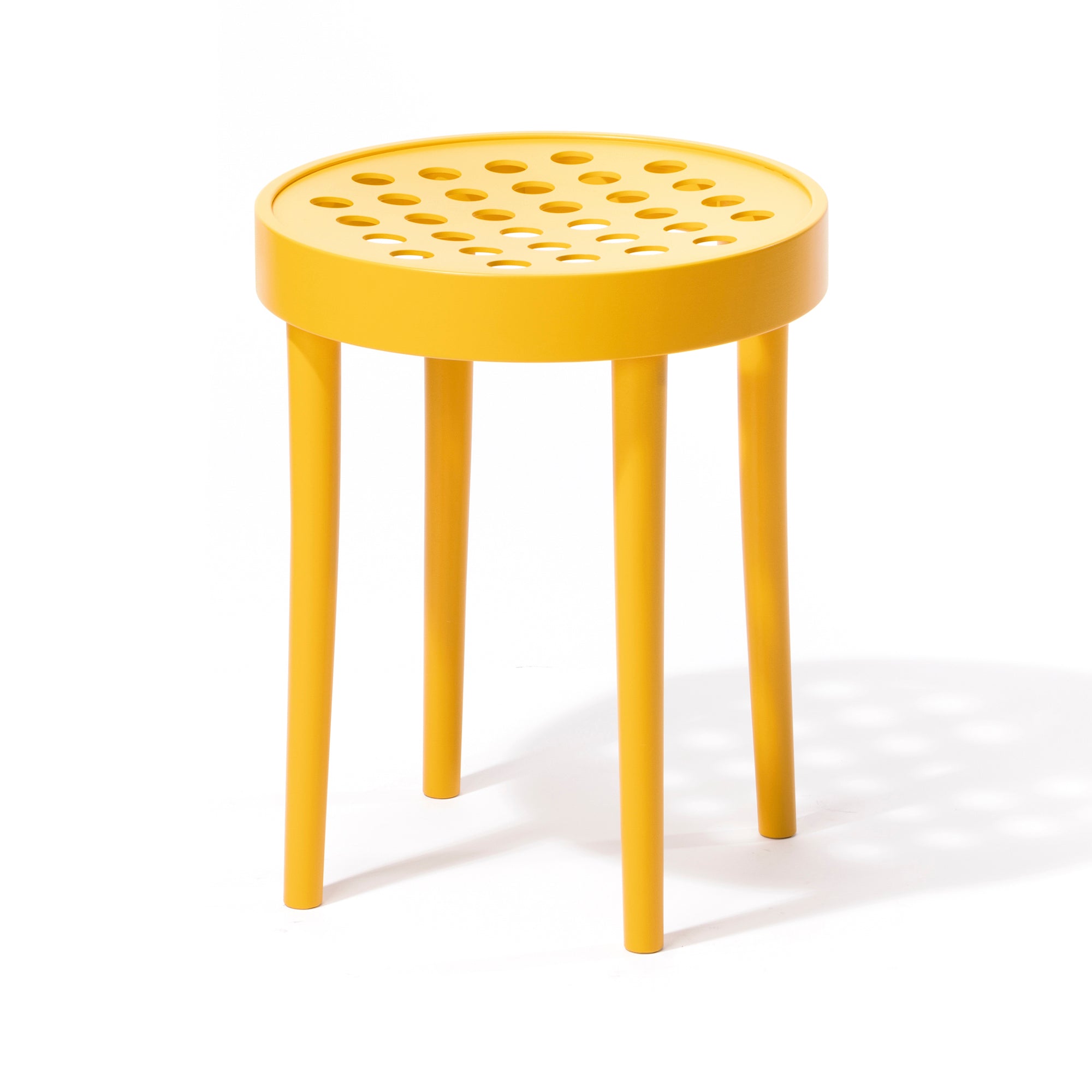 822 Stool