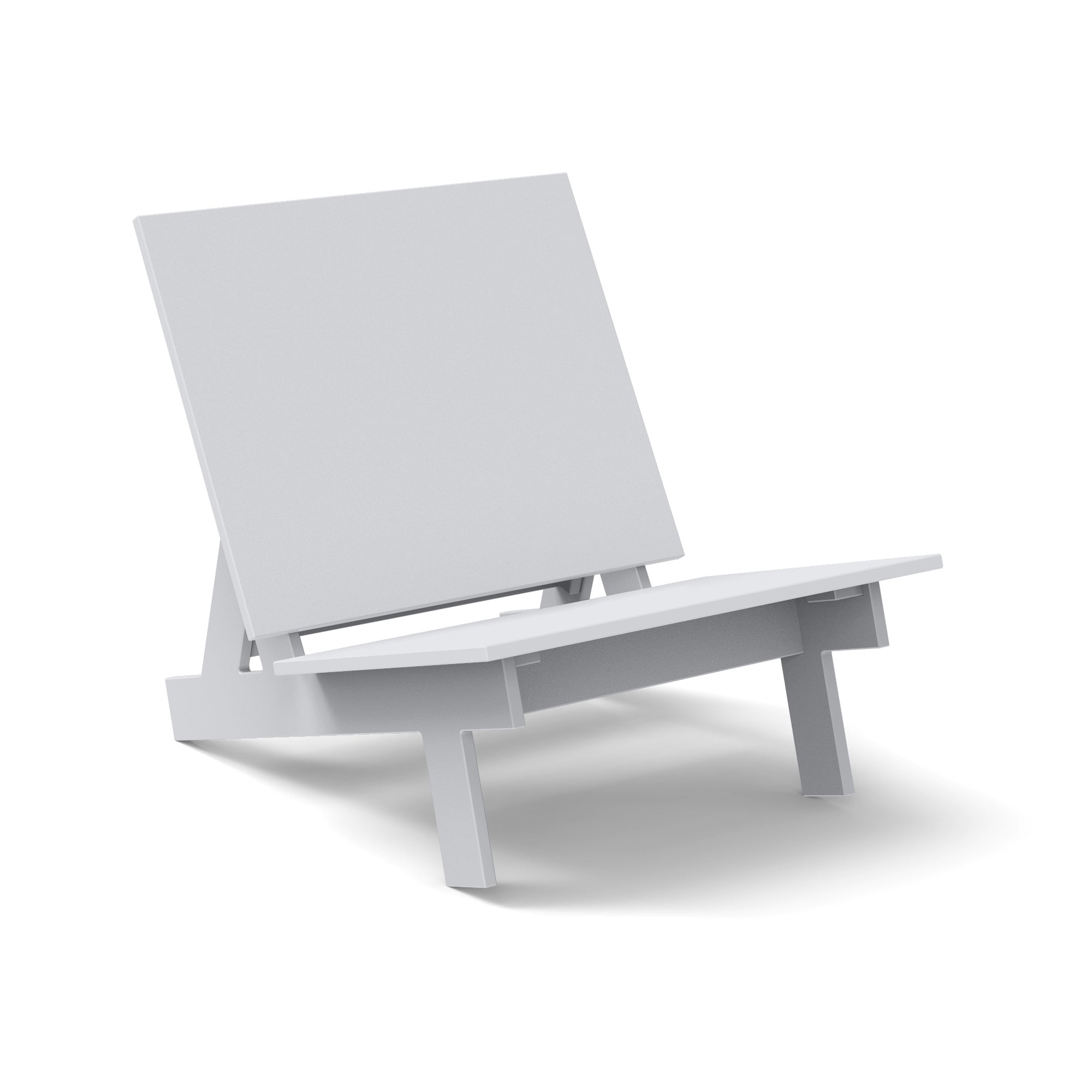 Taavi Chair