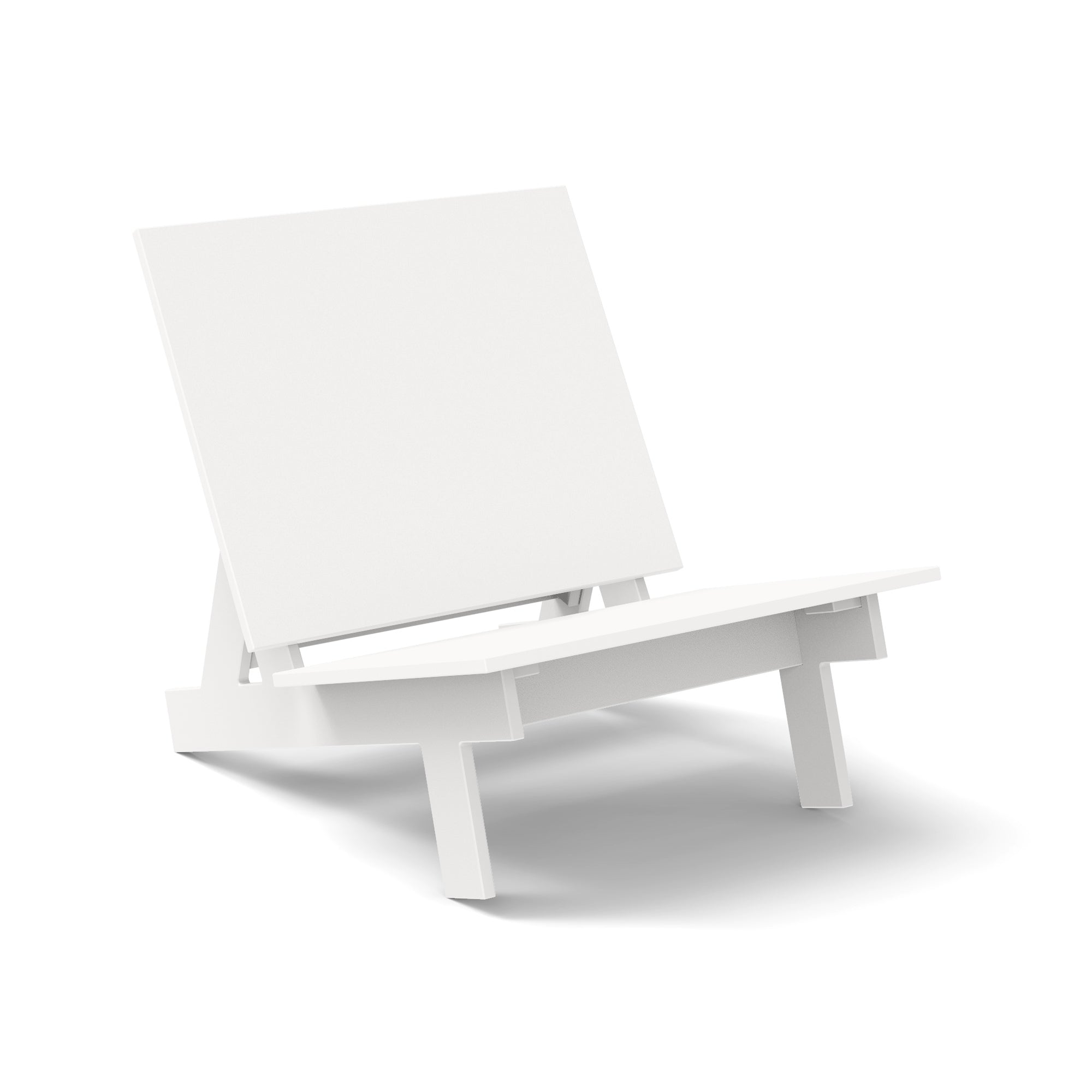 Taavi Chair
