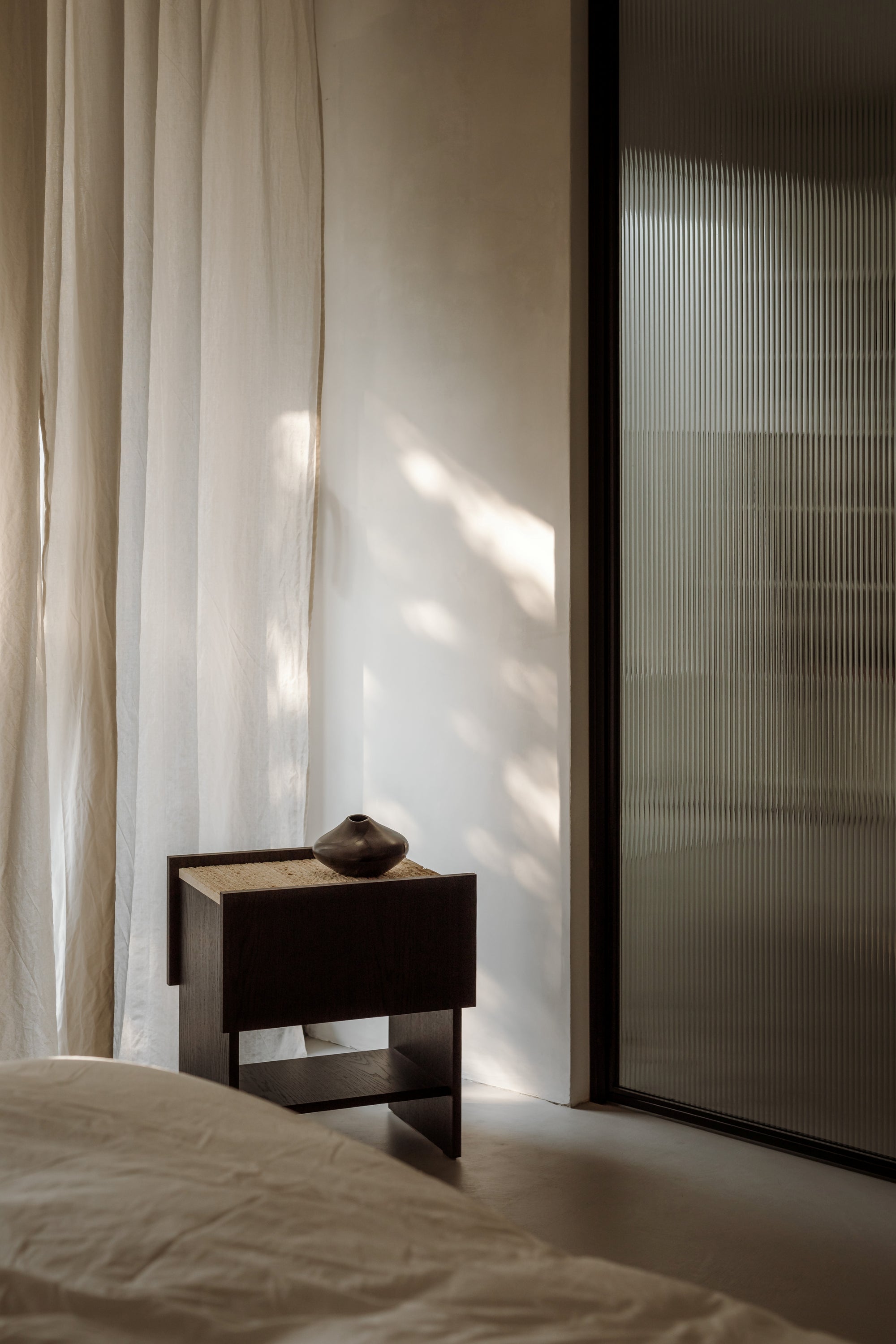 Noto Night Stand