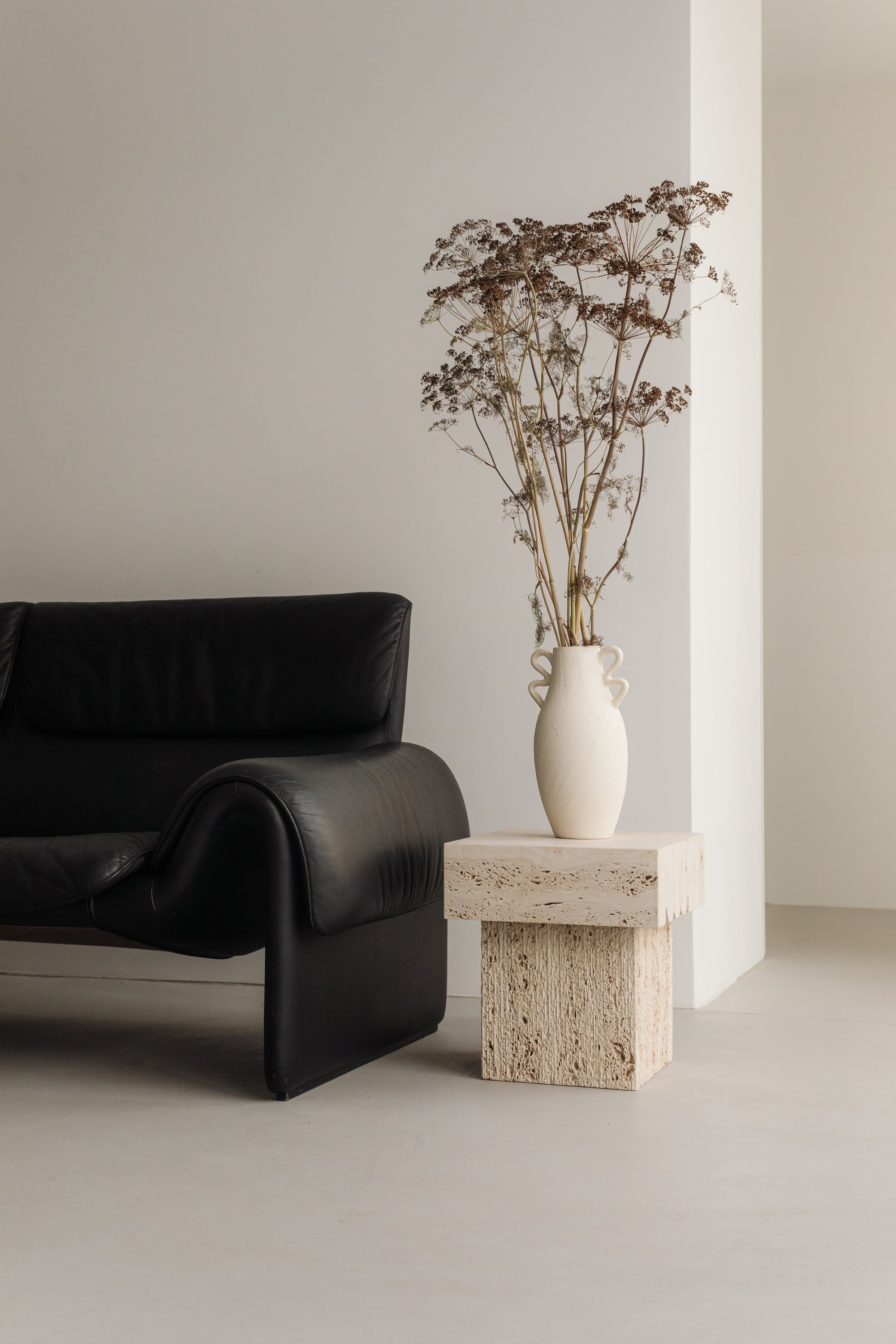 Oro Stool