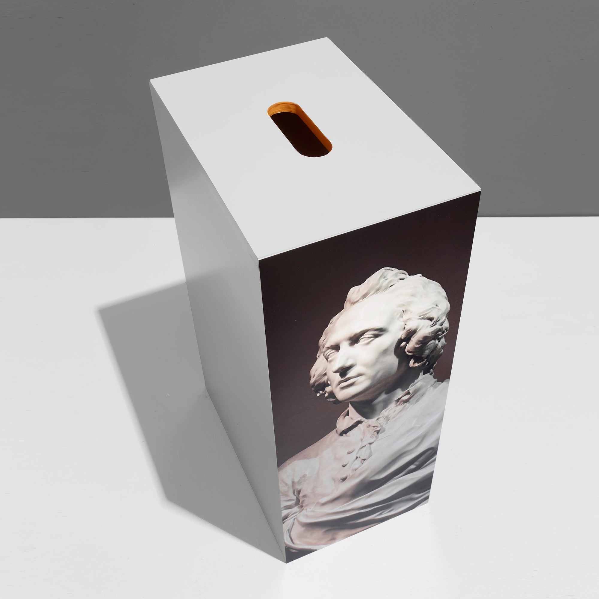 The Apple Box — the Photography series-ABS Ilan Rubin