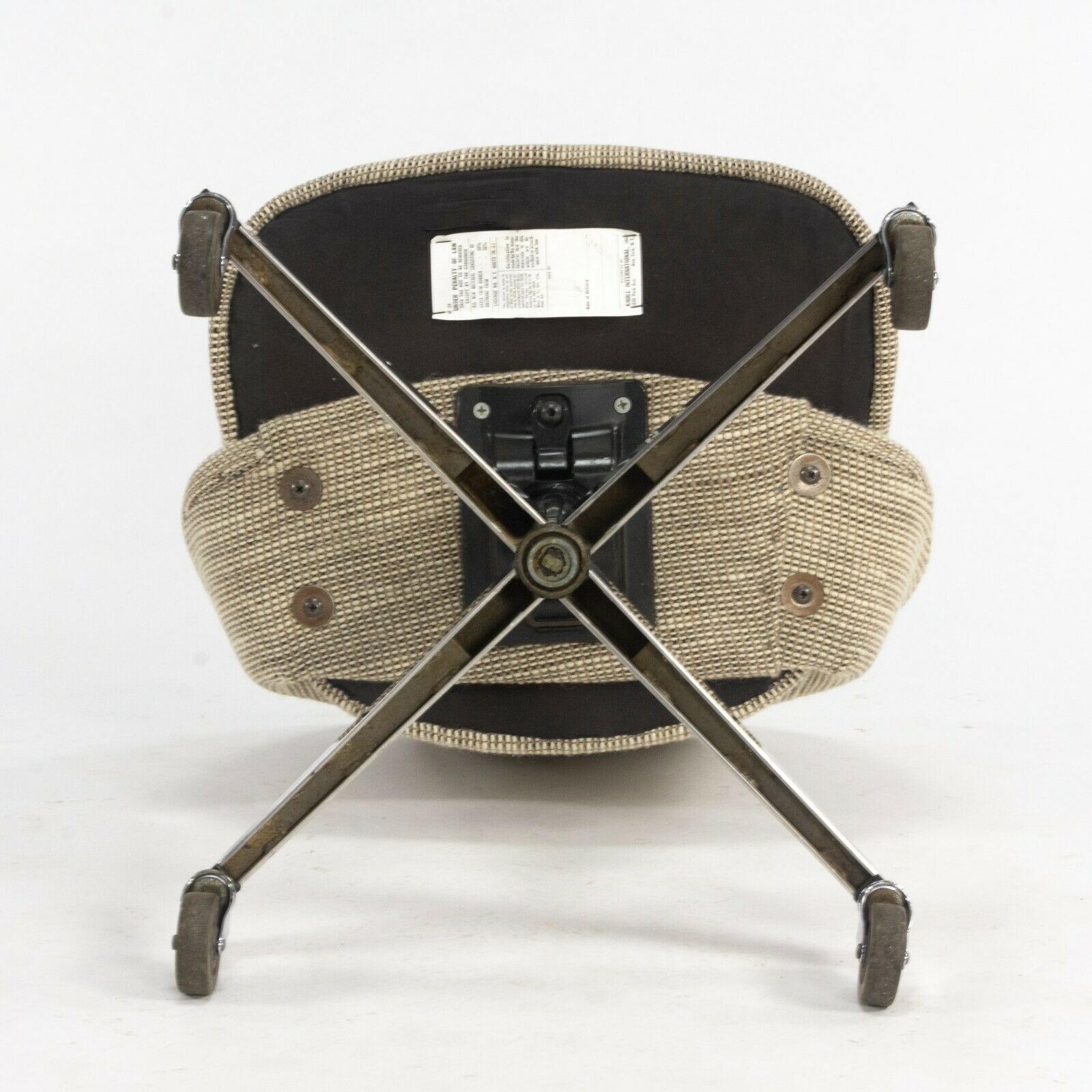 No. 72 US-BC Swivel Chair