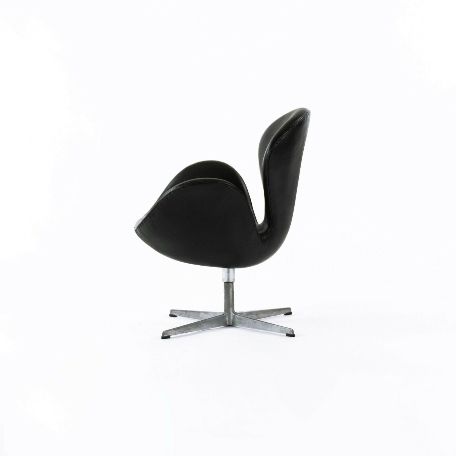 Swan Chair