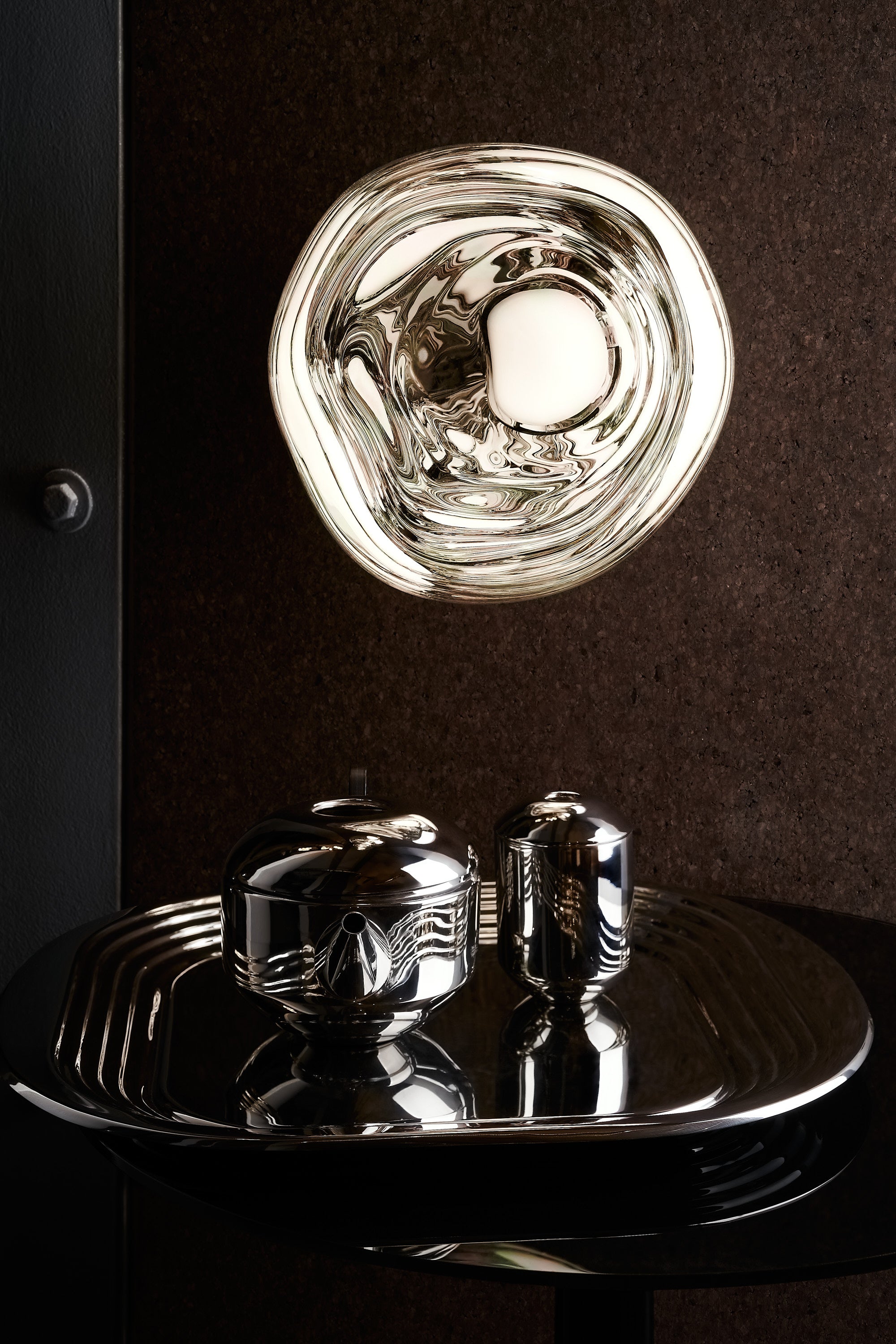 Melt Ceiling and Wall Lamp