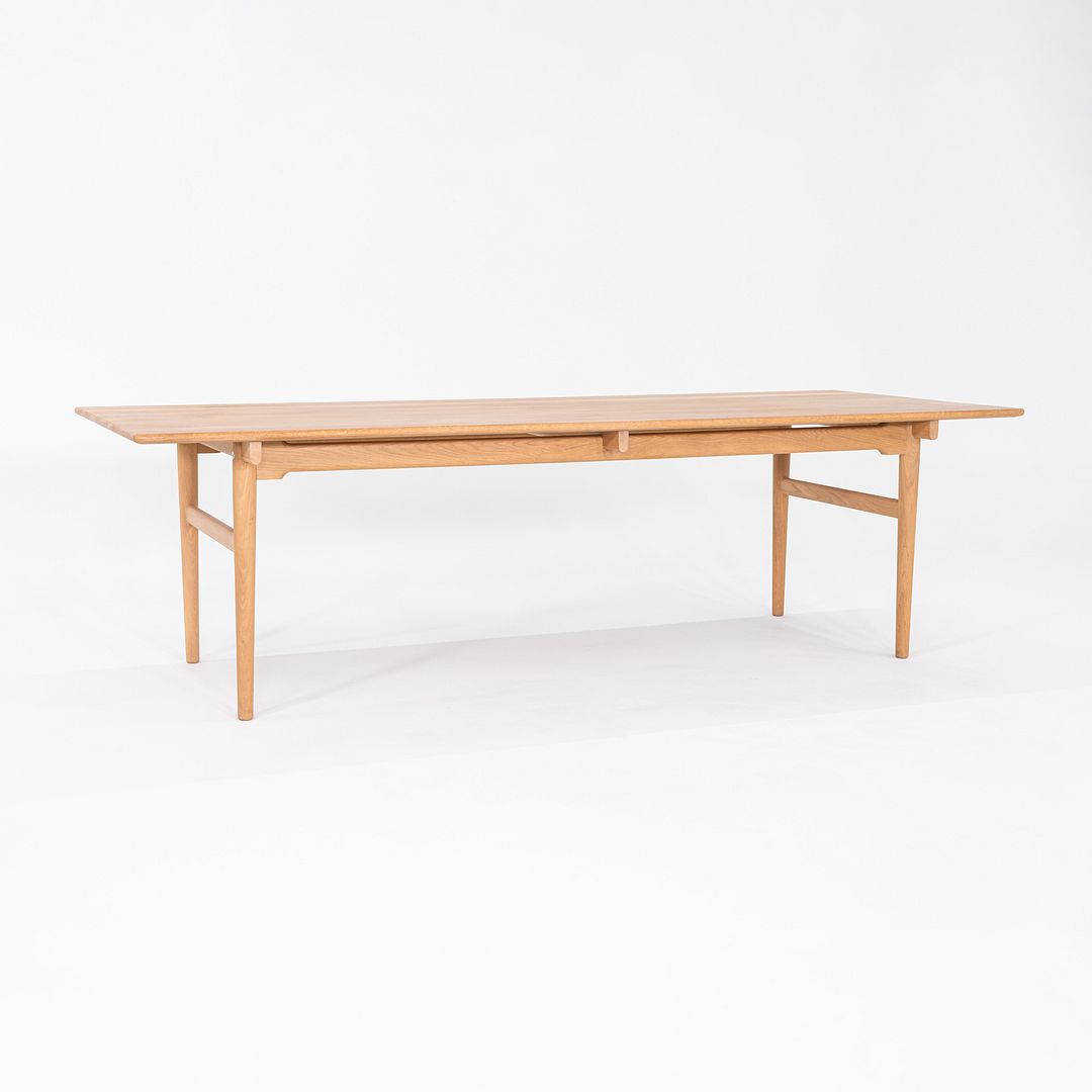 CH327 Dining Table