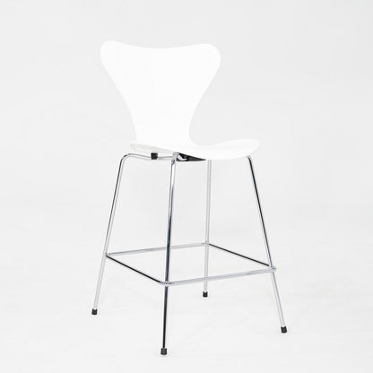 Series 7 Counter Stool
