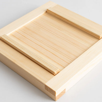 009 Tray