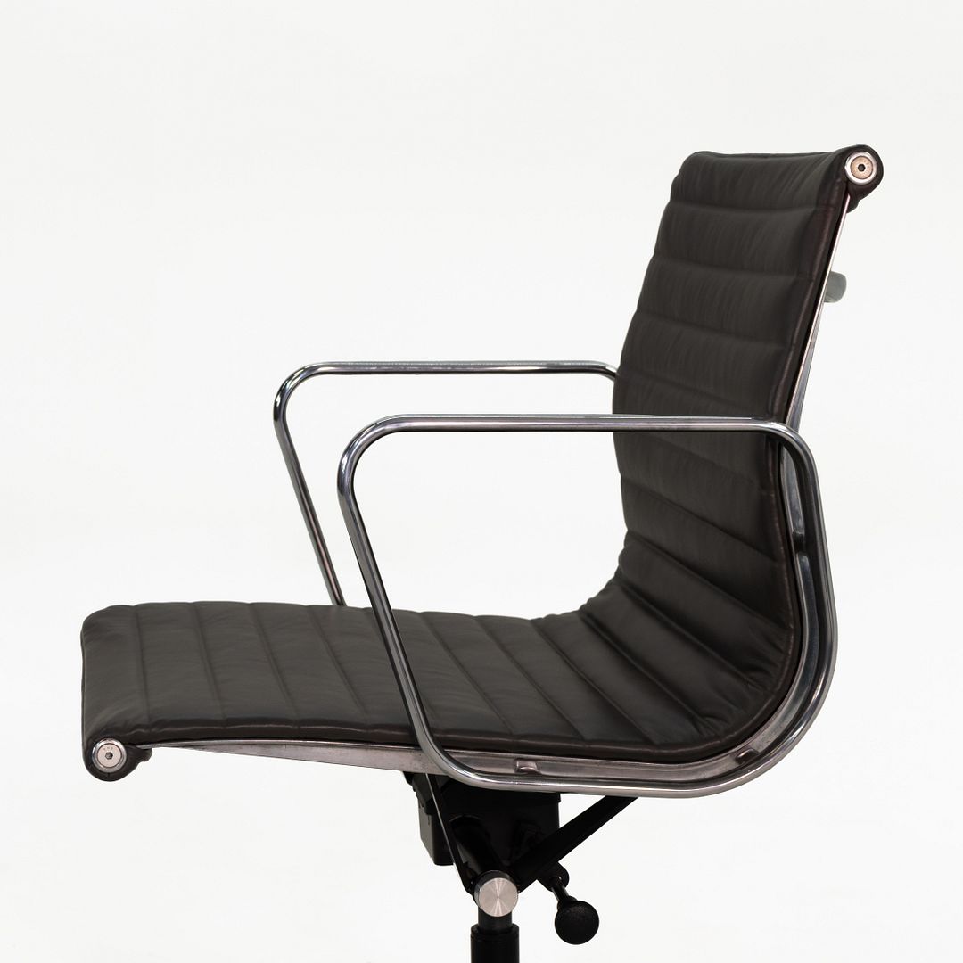 Aluminum Group Management Desk Chair, model EA335