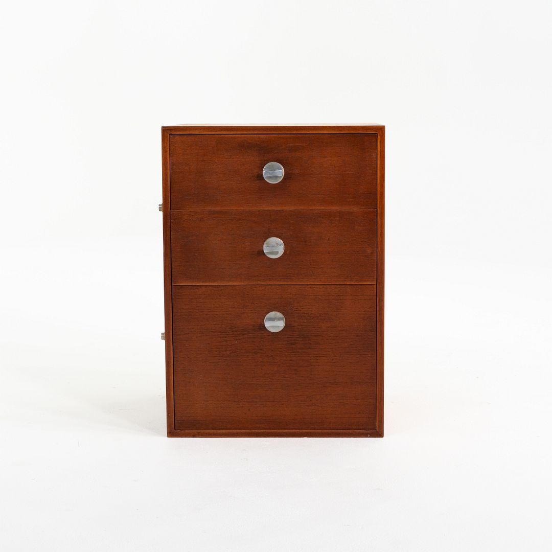 Diplomat Cresco Cabinet