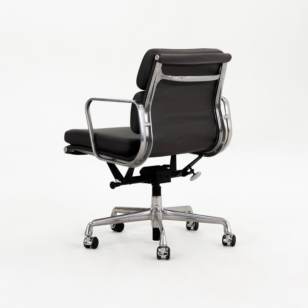 Aluminum Group Soft Pad Management Desk Chair, Model EA435