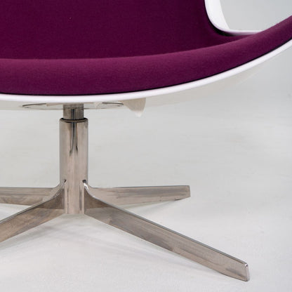 Vika Swivel Lounge Chair
