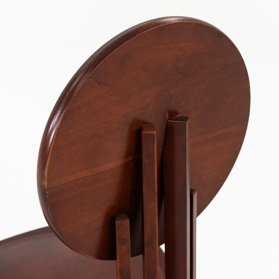 Circle-Back Chair