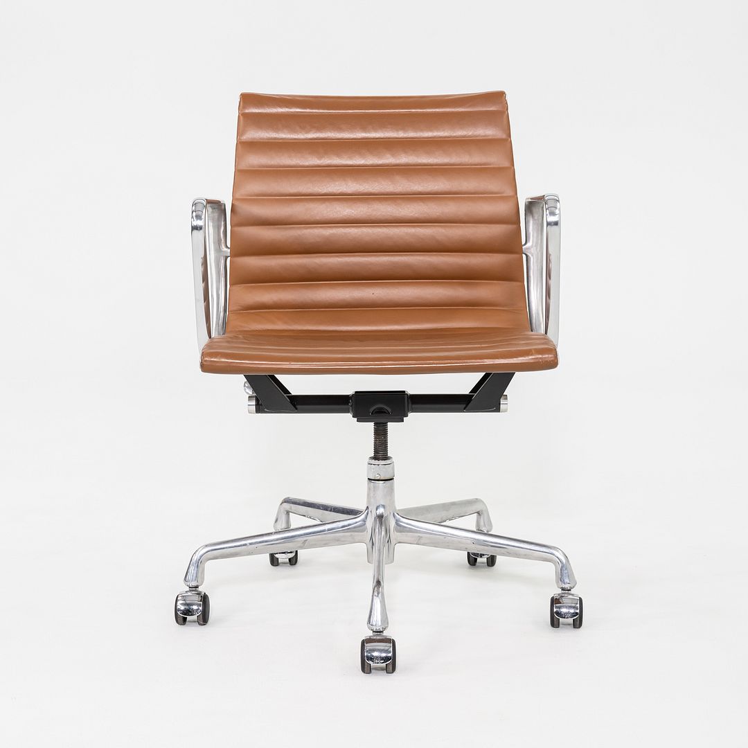Aluminum Group Management Desk Chair, Model EA335