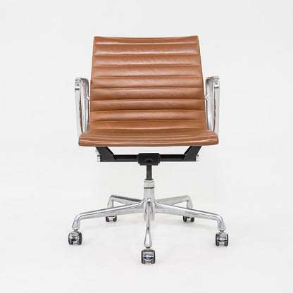 Aluminum Group Management Desk Chair, Model EA335