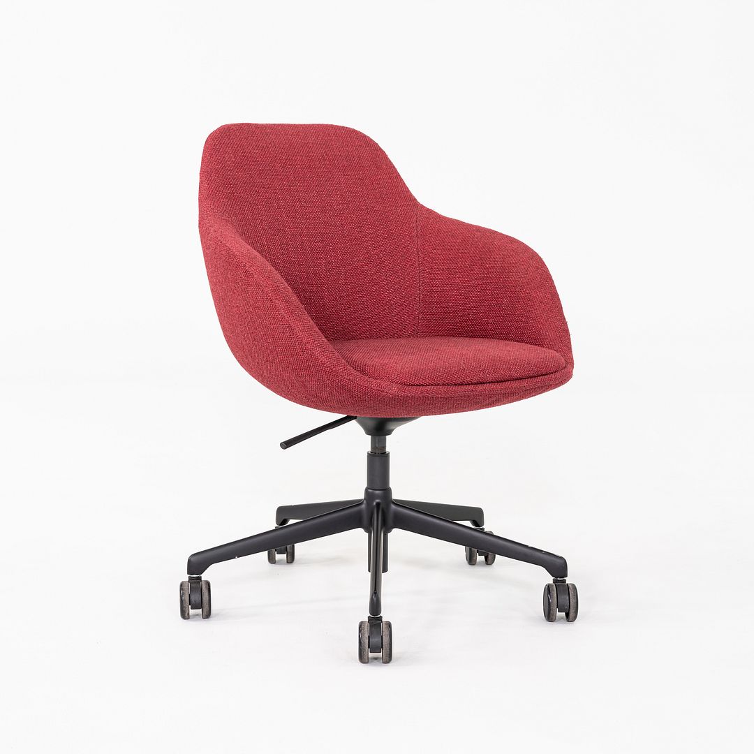 Chantal Swivel Chair
