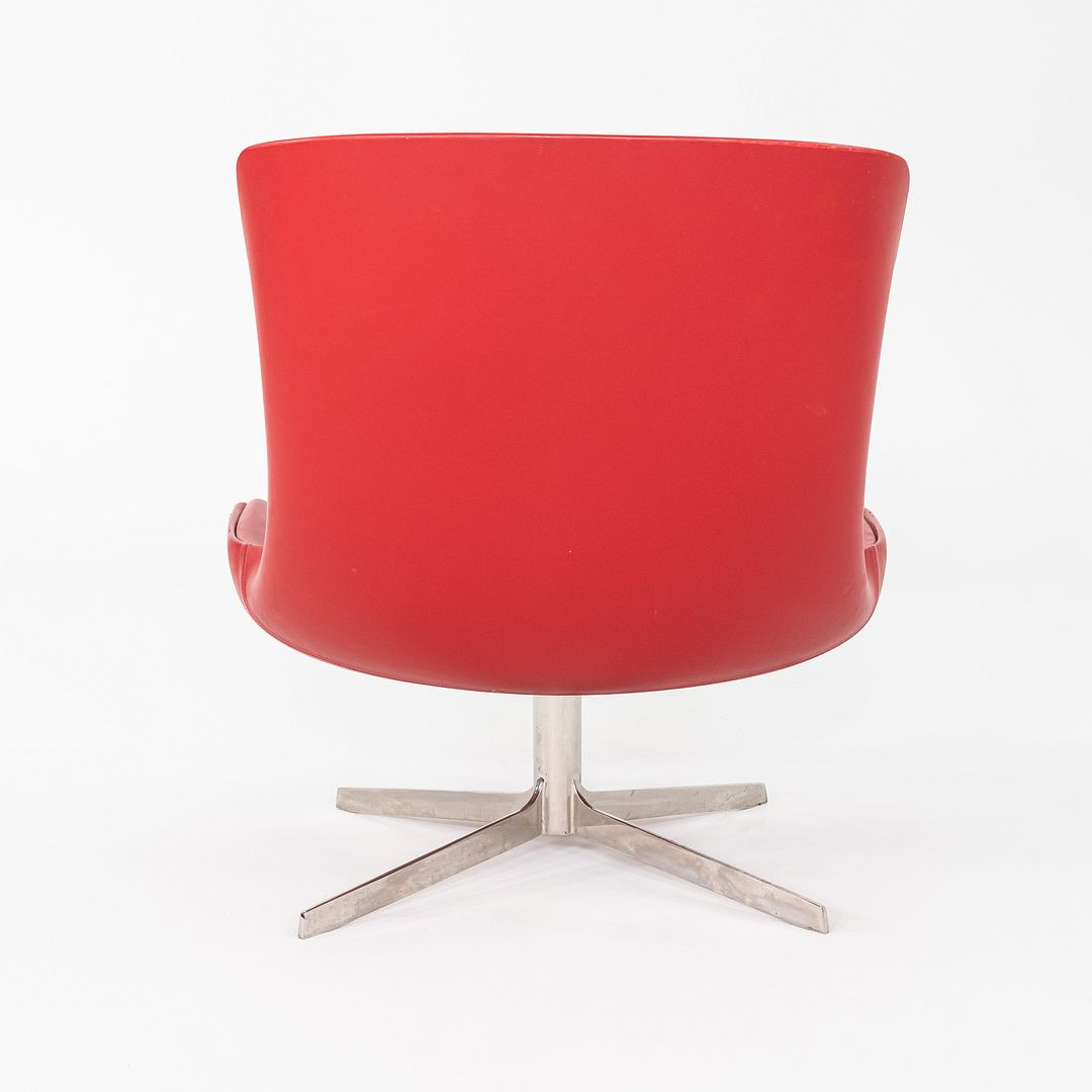 Vika Lounge Chair