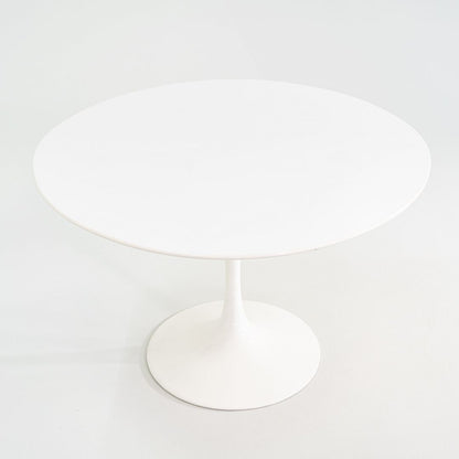 Tulip Dining Table