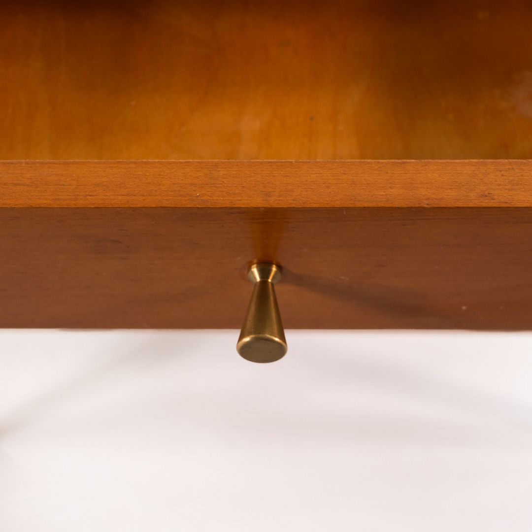Planner Group Side Table