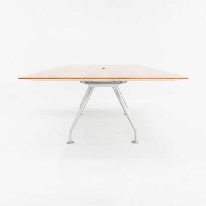 Vox Conference Table