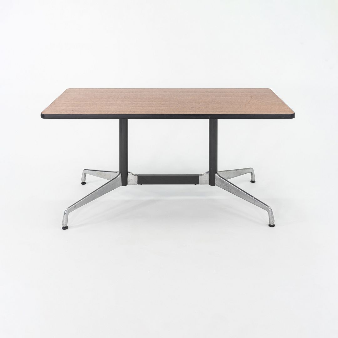 Segmented Conference Table, Model ET187