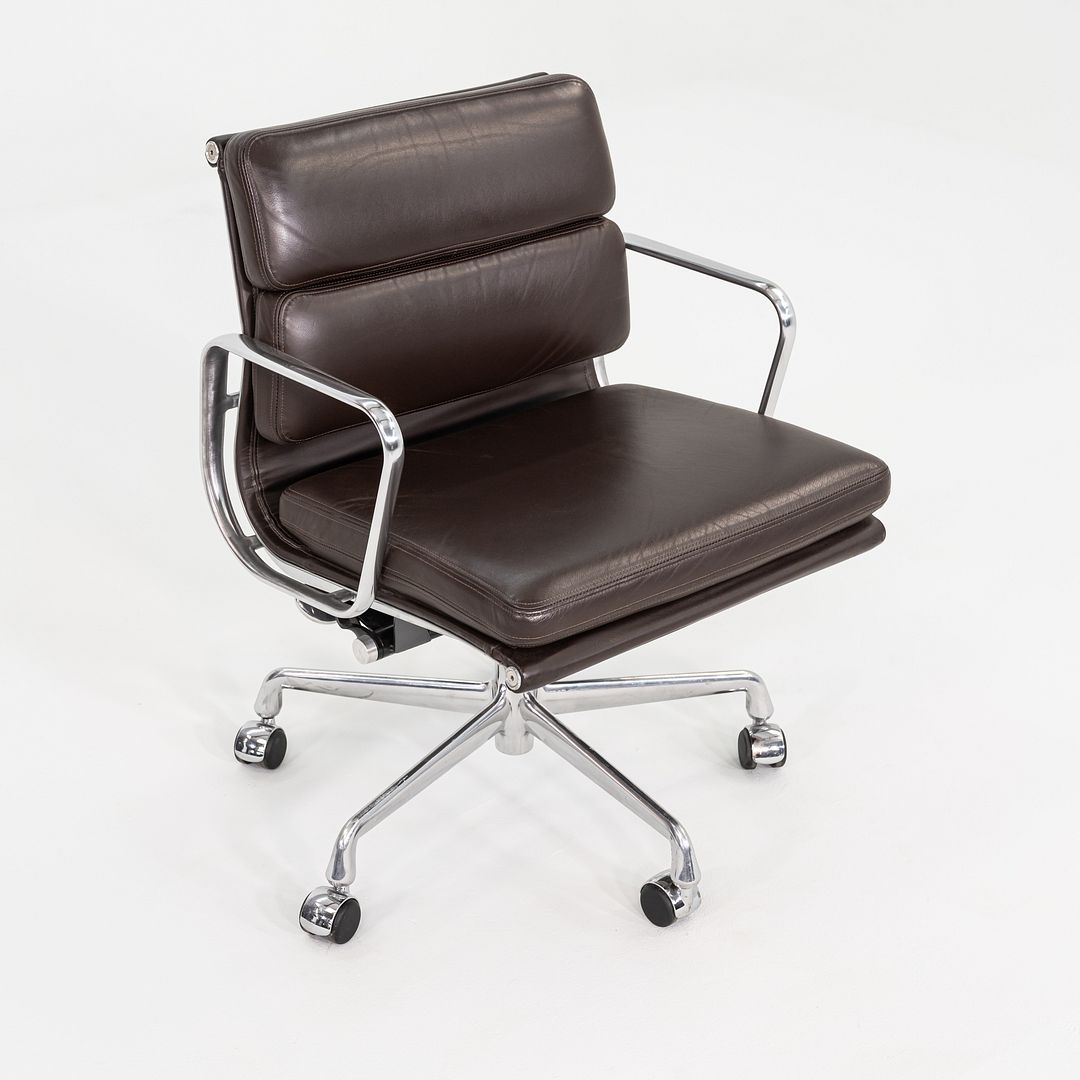 Soft Pad Management Desk Chair, EA435