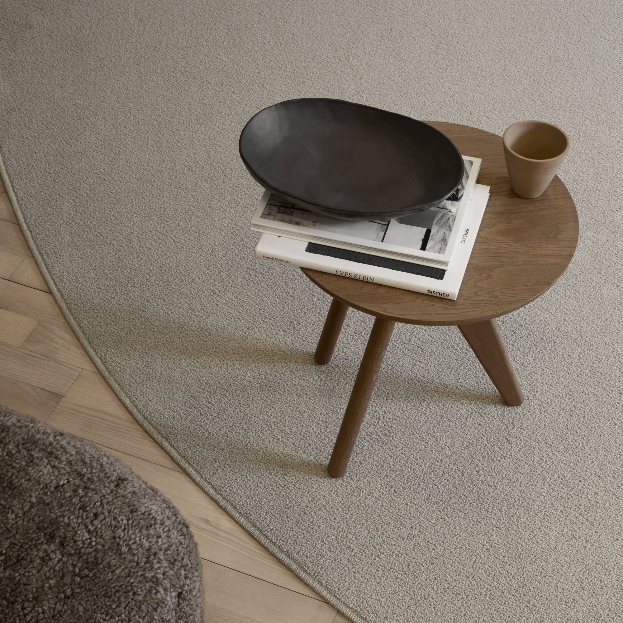 Fin Side Table