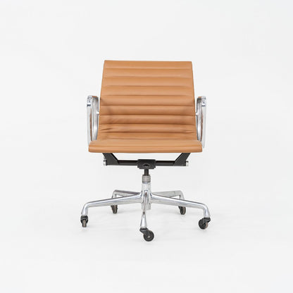 Aluminum Group Management Chair, Model EA335