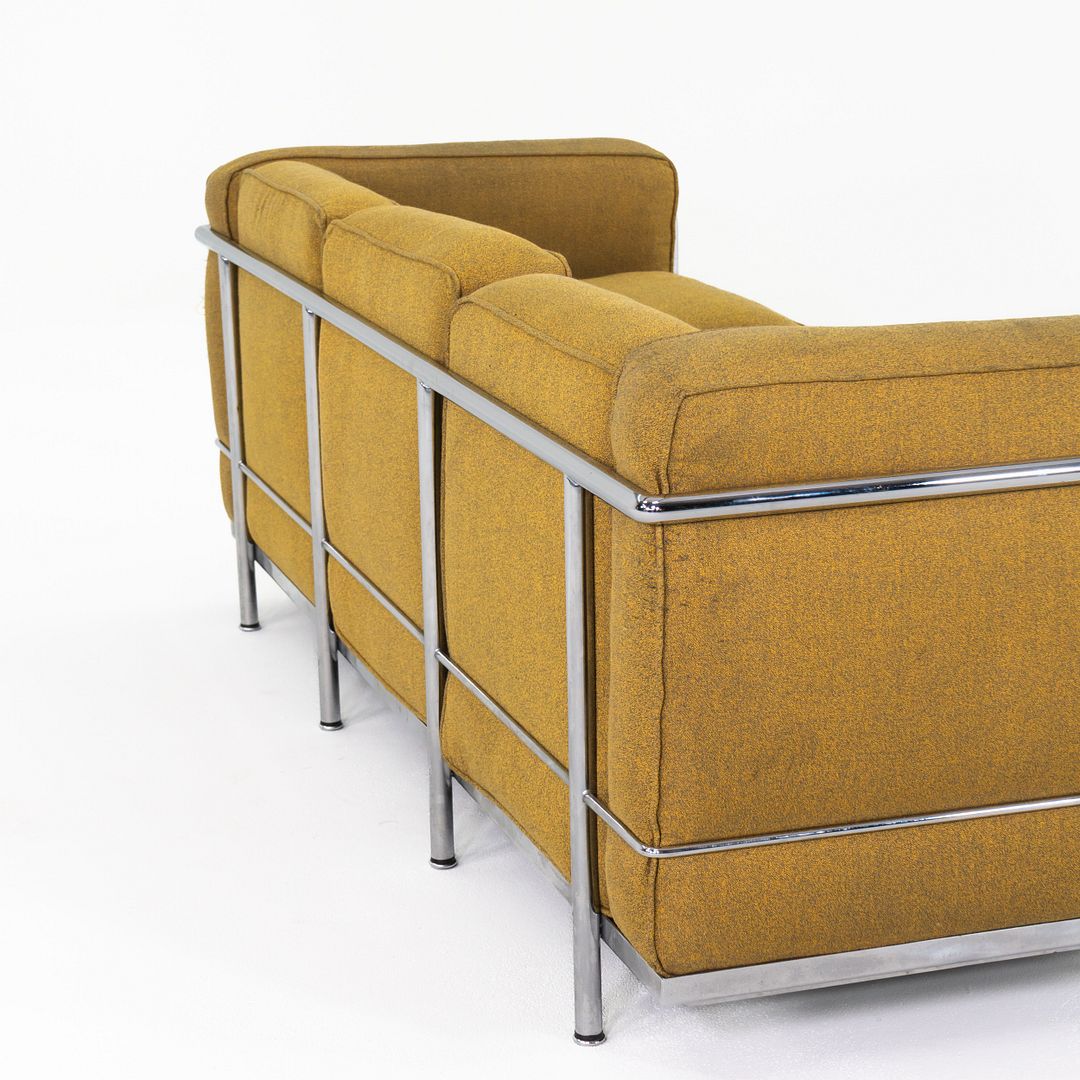 LC-2 Three-Seat Sofa