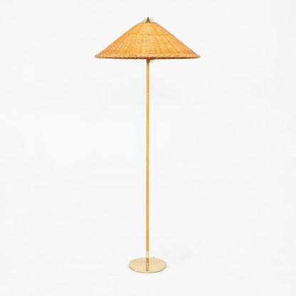 9602 Floor Lamp