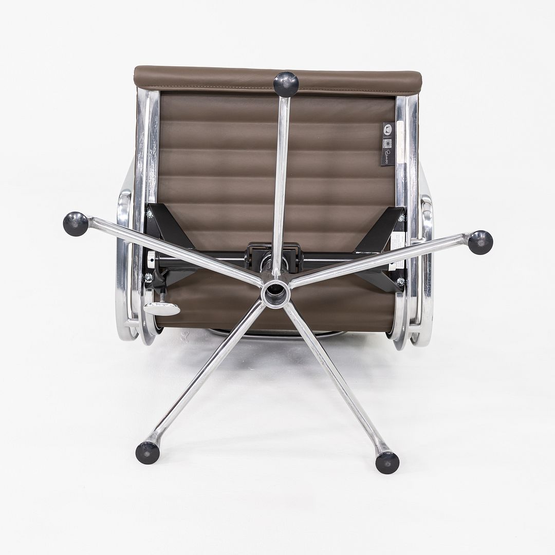 Aluminum Group Management Desk Chair, Model EA334