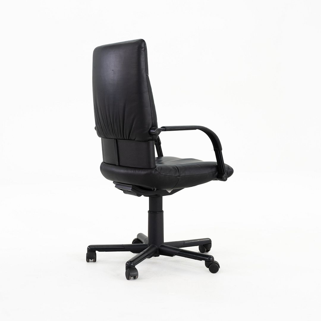 Figura Executive Conference Chair