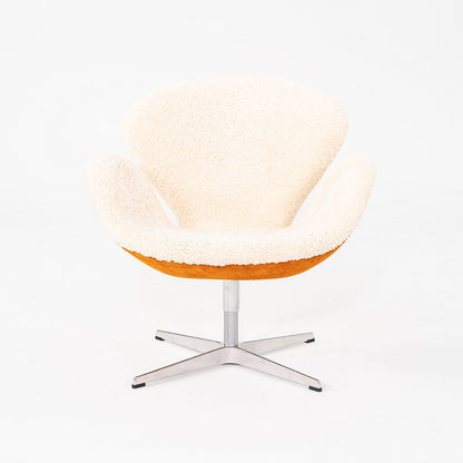 Swan Lounge Chair