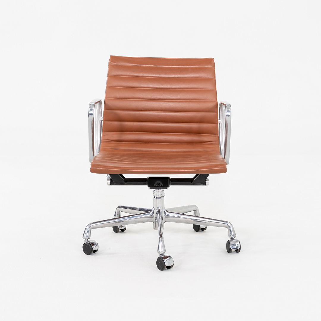 Aluminum Group Management Desk Chair, Model EA335