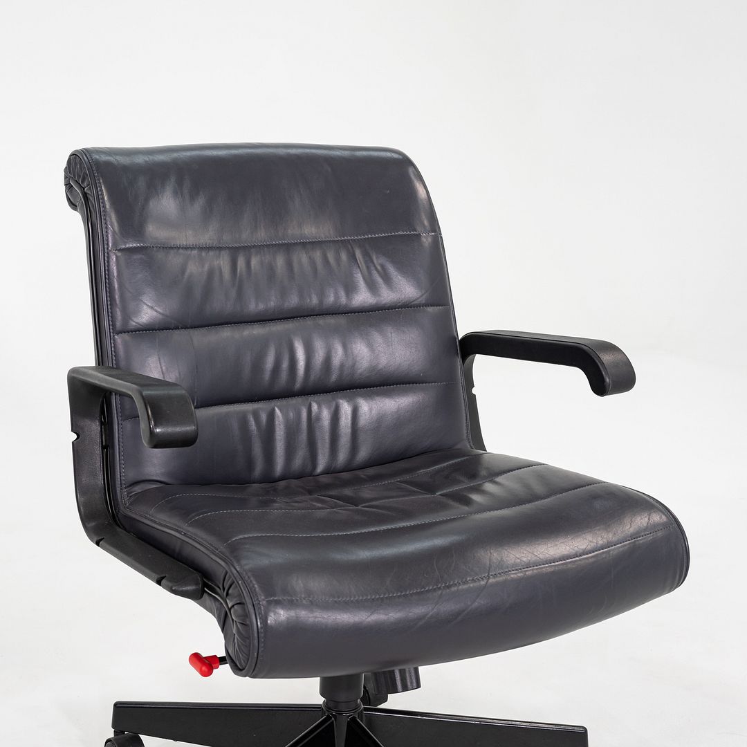 Management Desk Chair