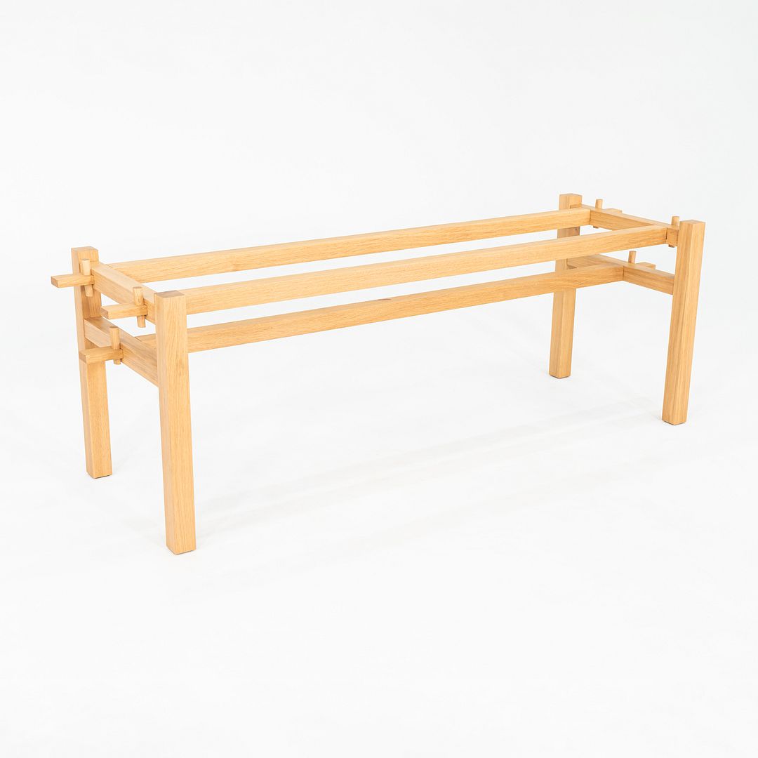 KVP10 Dining Table