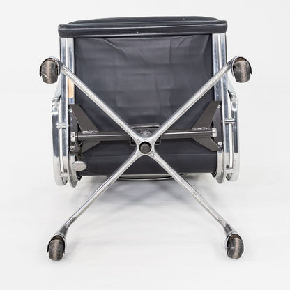 Soft Pad Management Chair, EA418