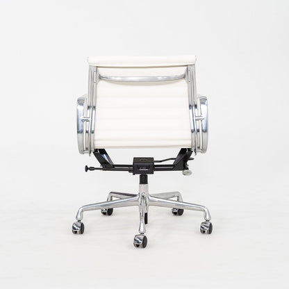 Aluminum Group Management Desk Chair, Model EA335
