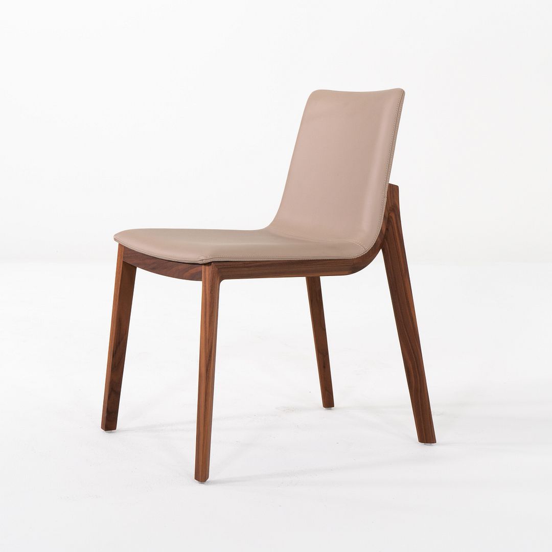 CHALLENGE Side Chair