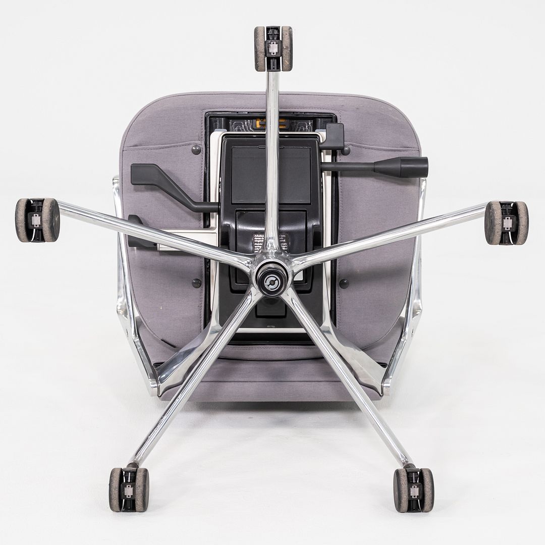 AC 5 Desk Chair