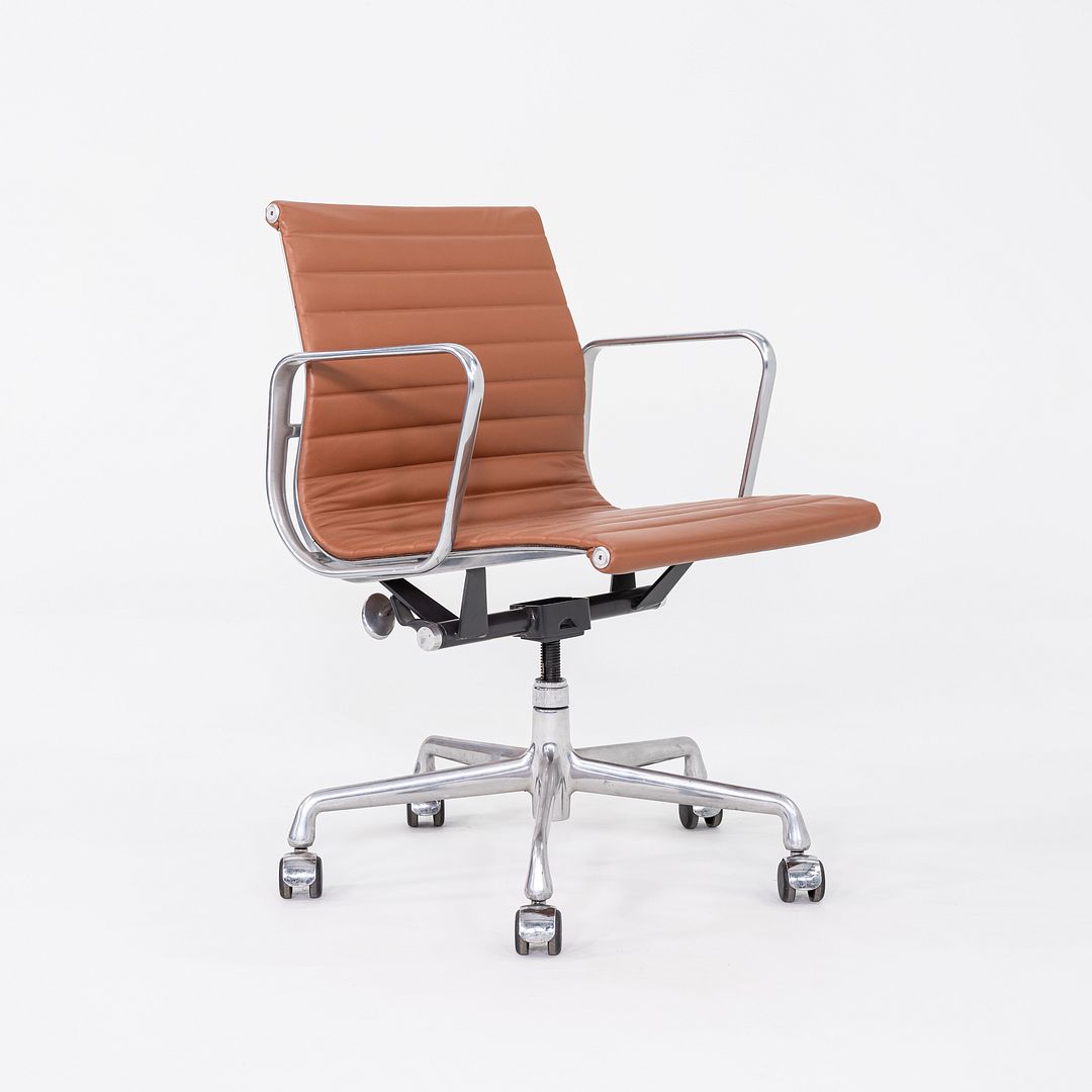 Aluminum Group Management Chair, Model EA335