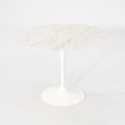 Tulip Dining Table