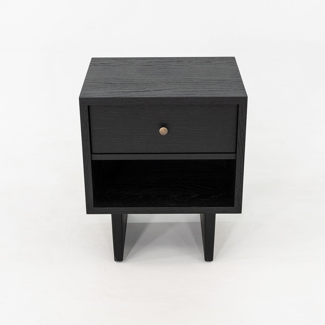 Private Side Table
