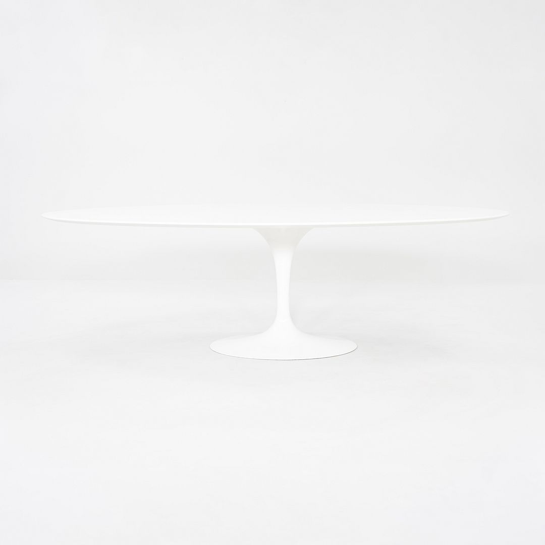 Tulip Dining Table