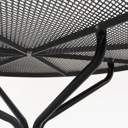 Sculptura Round Dining Table