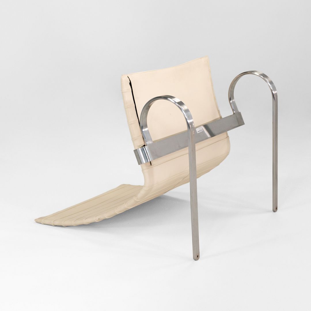 Model PK20 Easy Chair
